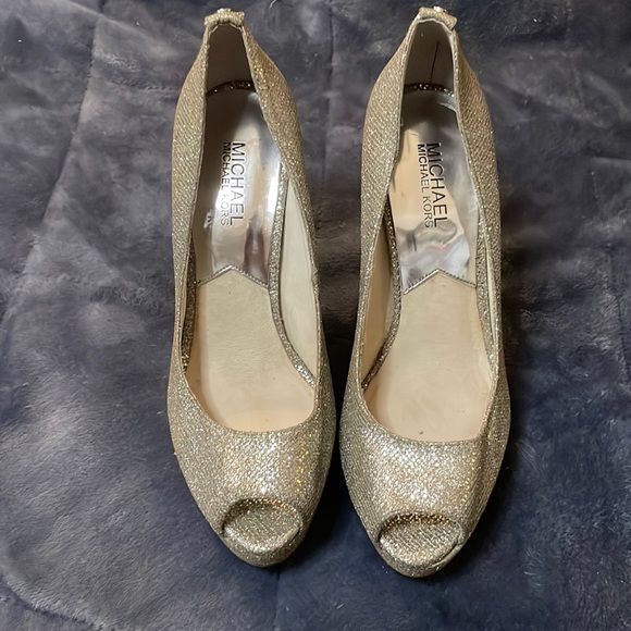MICHAEL Michael Kors Shoes - Michael Kors Woman’s Metallic York Glitter Platform peep-toe pump.